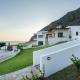 Beachfront Villa Atalandia with Heated Pool, Gym, BBQ & Office, Goúdhouros (Foto 6)