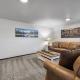 The Hills Hideaway, Lakota Homes (photo 5)