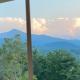 New 2BR house, panoramic views, 15 min to DT AVL, Candler (Foto 10)