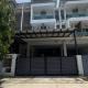 Villa with Private Pool and Jakuzi for 20 pax Netflix Cyberjaya - Foto 9