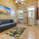Authentic Townhouse with backyard in Sliema by 360 Estates - Zdjęcie 8