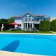 Villa with Pool - Leon's Holiday Homes Dottikon - Foto 10