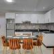 Modern Beach Apartment in Tamraght, Surf & Ocean Views, Tamraght Ouzdar (Foto 6)