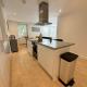 Spacious & light 2bed, 2bath in the heart of Windsor, Windsor - Photo 3