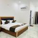 The UmRa Hotel, Gurgaon - Photo 6