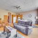 Downtown McGregor Condo with Restaurant On-Site!, McGregor (fotografie 3)
