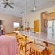 Downtown McGregor Condo with Restaurant On-Site!, McGregor (fotografie 8)
