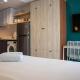 Well Appointed and Homey Studio at West Vista Apartment By Travelio, Jakarta - Fotografie 9