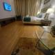 Luxurious Stay at Aipl Joy street by NobleNest, Gurgaon - Foto 6