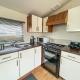 Cosy 8 Berth Caravan In Essex, Located On Seawick Holiday Park Ref 27830Sw, Clacton-on-Sea - Kuva 7