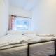 Centre Sunshine Bedroom Room Season 5, Budapest - Foto 7