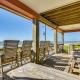 Steps to Crystal Beach: Gem w/ Ocean-View Deck!, Crystal Beach (zdjęcie 5)