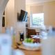 Oxford House by YourStays - 3 Bedroom House in Newcastle-under-Lyme Stoke on Trent - Photo 6