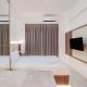 Nice Studio Apartment at Sky House BSD By Travelio Tangerang - Fotografie 3