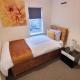 Warrington - House - Sleeps 10 - Parking - Garden - Fotografie 9