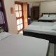 RaghuvarDham Delux 3 Double Beds, Ayodhya - Foto 5