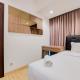 Modern Look 3BR with Branz BSD City Apartment By Travelio Tangerang - Photo 8
