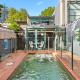 Country in City Darling Harbour Retreat Pool