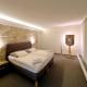 ViDa Prostorný 220 m2 3BR Apartmán s Krbem a Zahradou, Ideální pro Rodiny, Praga - Foto 1