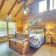 Pigeon Forge Cabin with Pool Table and Deck Near Town! - Fotografie 8