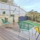 Stylish Family Retreat in Hillcrest 4 Bedroom and Playroom, Окленд - Фото 6