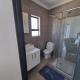 Kanyamazane Guesthouse 1214, eNyamazaneni (fotografie 5)