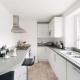 Stylish three bedroom apartment in heart of city, Bath - Photo 6