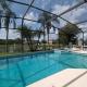 Large lakeside 5 bed villa with private pool Kissimmee - Photo 1