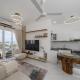 Gold Lavina - A Luxury Sea View Apartment