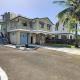 Spacious Apartment in Calodyne with Enclosed Garden, Calodyne