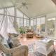Wilmington Home with Sunroom and Private Deck!, Wilmington - Fotografie 1