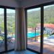 Welcoming house with pool in Lomba, Lomba (Foto 3)