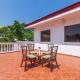 Casa Enchante by StayVista - Pool, views, ping pong, and a lush lawn for a perfect retreat, Lonavala - Foto 6