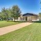 Granbury Cottage, Steps to Lake and Dock!, Granbury (foto 2)