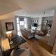 1 Holdan Mews, 1 bed house, free parking, central Witney - Foto 1