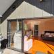 Rimu Studio holiday accommodation, Raglan (photo 2)