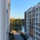 Perfect Location - Modern Riverside Apartment, Varsavia - Foto 1
