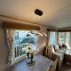 Luxe 6 berth caravan Lytham, Weeton (foto 6)