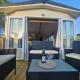 Luxe 6 berth caravan Lytham, Weeton (foto 4)