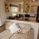 Luxe 6 berth caravan Lytham, Weeton (foto 8)