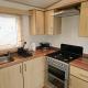 Luxe 6 berth caravan Lytham, Weeton (foto 9)