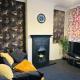 Cosy 2 bedroom house in Leicester- entire house, sleeps 5