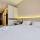 Great Choice and Comfy Studio Sky House BSD Apartment By Travelio, Tangerang - Fotografie 5