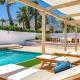 Spacious home with pool, fireplace, outdoor deck Palm Springs - Foto 3