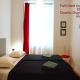 Living Lounge Hostel Lisbon - Photo 2