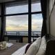 Premium Suite with Balcony at The Gramercy Makati Manila, Manila - Foto 2
