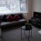 Brackenfield House in Great Barr, Birmingham near Alexander Stadium and near the M6, with free WiFi and free parking and easy access to Walsall, West Bromwich, Aston Villa Football Ground, Star City and Birmingham City Centre, Birmingham (zdjęcie 7)