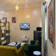 Cozy studio unit in lekki phase 1 - Kitchen, 24-7 light, wifi, Netflix Lagos - Foto 7