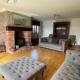 Spacious Home, 6 large bedrooms, full sky package, sleeps 14, Pattishall (foto 2)