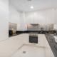 Modern 2BR apartment perfect for 4 in Business Bay, Dubaj - Fotografie 2
